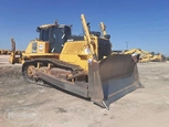 Used Komatsu in yard,Side of used Komatsu Dozer,Front of used Komatsu Dozer